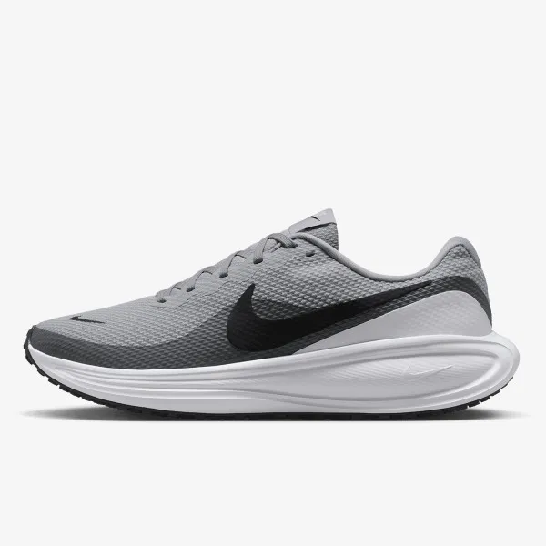 Nike NIKE REVOLUTION 8 