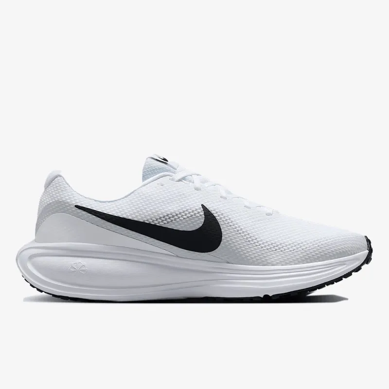 Nike REVOLUTION 8 