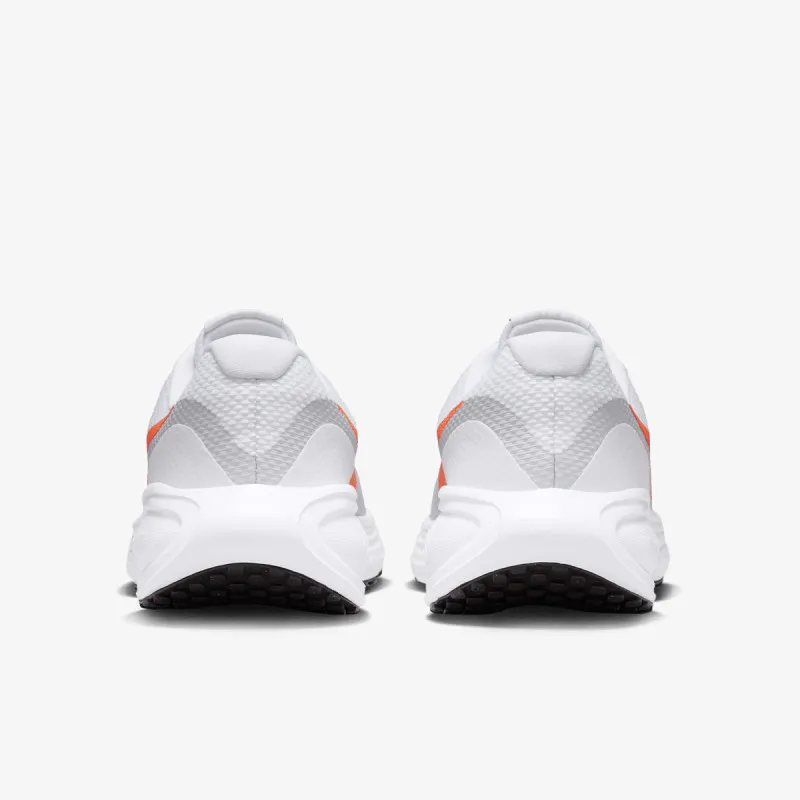 Nike NIKE REVOLUTION 8 