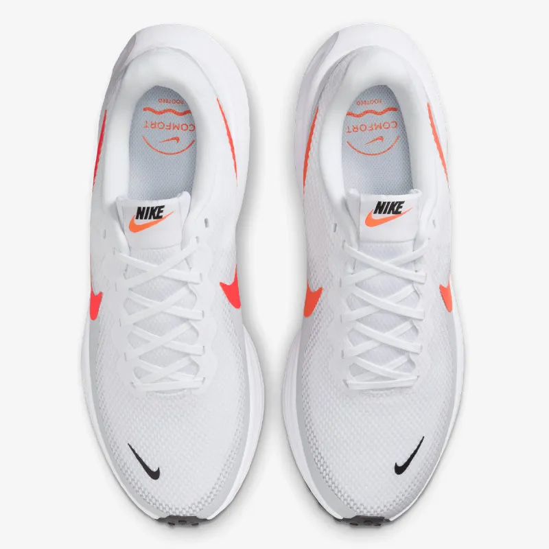 Nike NIKE REVOLUTION 8 