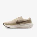 Nike NIKE REVOLUTION 8 
