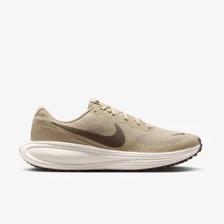 Nike NIKE REVOLUTION 8 