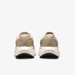 Nike NIKE REVOLUTION 8 