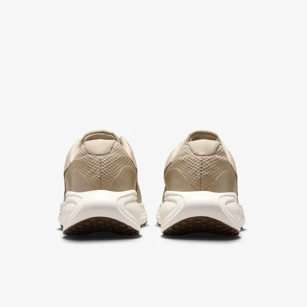 Nike NIKE REVOLUTION 8 