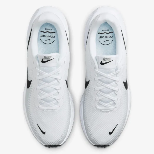 Nike NIKE REVOLUTION 8 