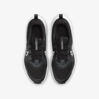 Nike Cosmic Runner 