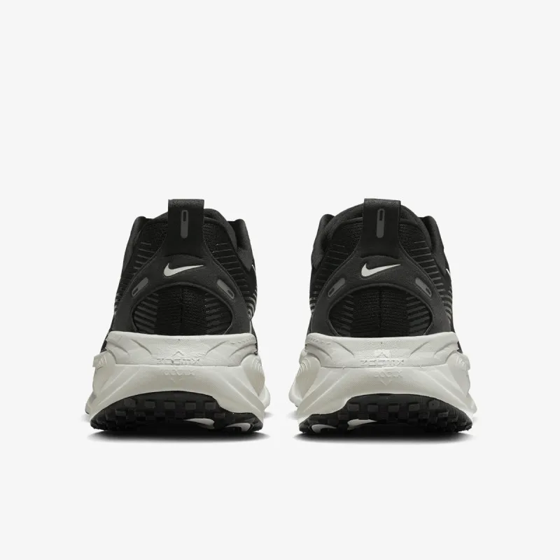 Nike NIKE VOMERO 18 
