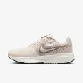 Nike W NIKE RUN DEFY 