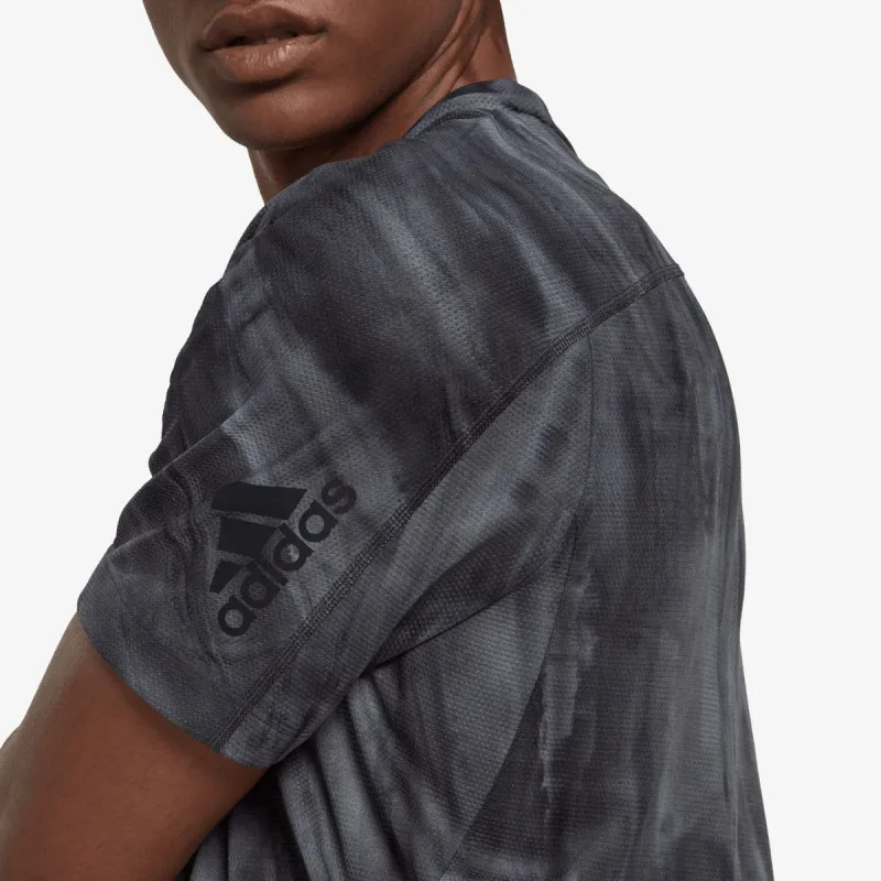 adidas Spray Dye 