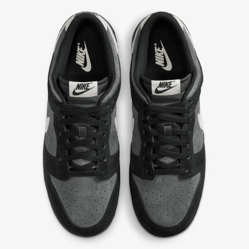Nike Dunk Low Retro 