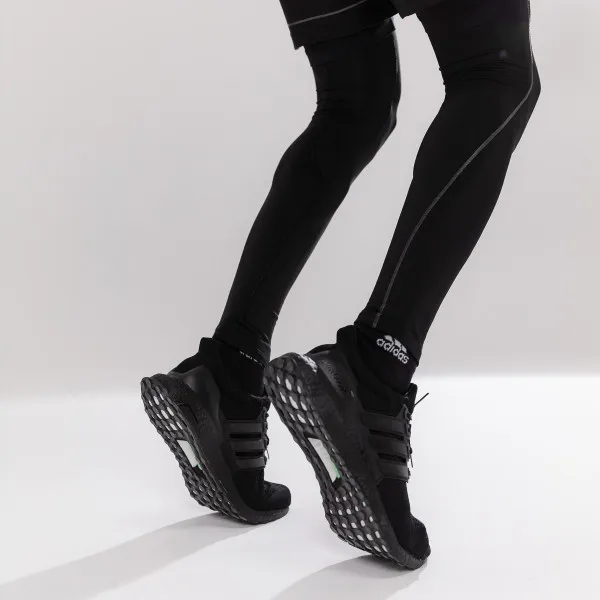 adidas ULTRABOOST 1.0 