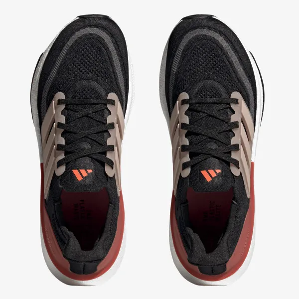 adidas ULTRABOOST 23 