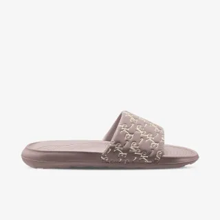 Nike Victori One 