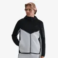 Nike Tech 