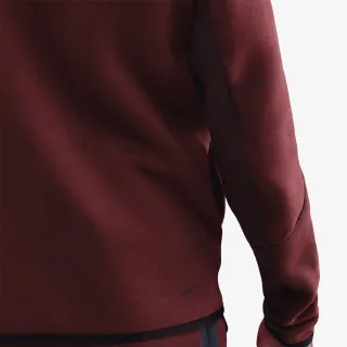 Nike Tech 