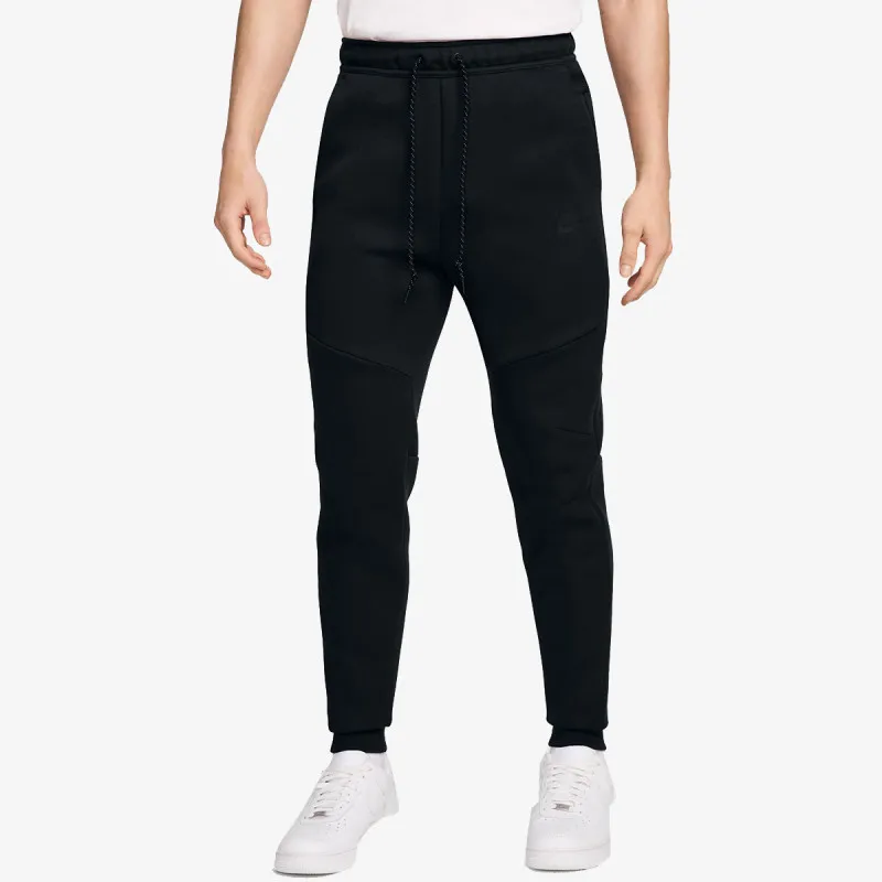 Nike Tech 
