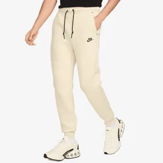 Nike Tech 