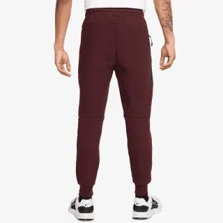 Nike Tech 