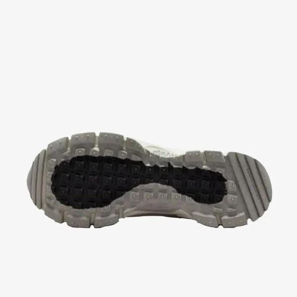 Nike W NIKE ZOOM VOMERO ROAM 