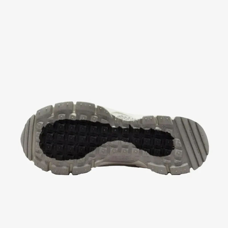 Nike W NIKE ZOOM VOMERO ROAM 