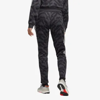 adidas Tiro 
