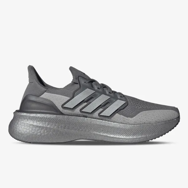 adidas ULTRABOOST 5 