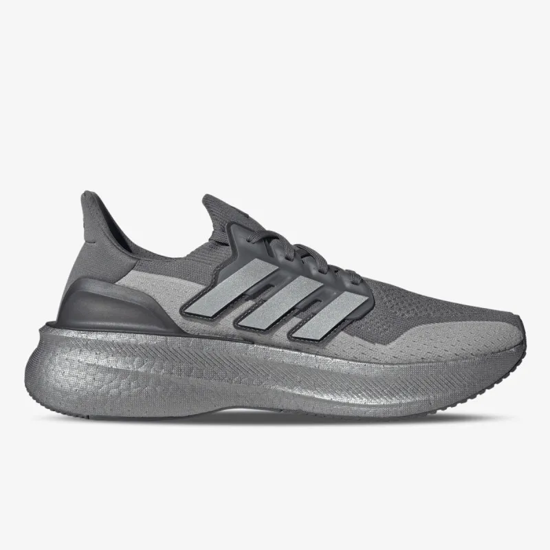 adidas ULTRABOOST 5 