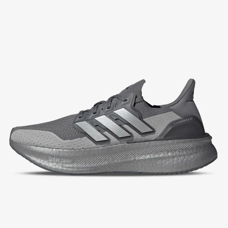 adidas ULTRABOOST 5 