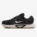Nike NIKE V5 RNR SUEDE 