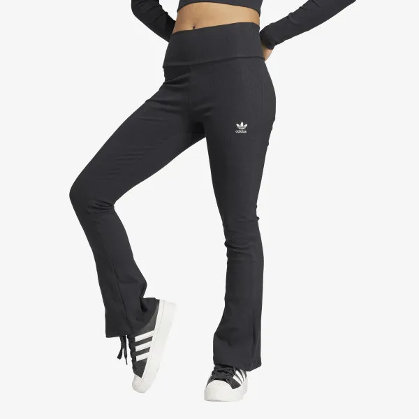 adidas ESSENTIALS 