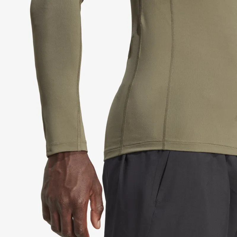 adidas TECHFIT 