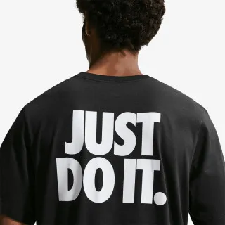 Nike Sportswear 