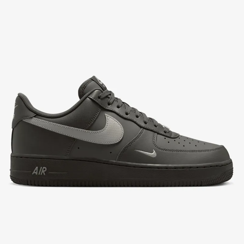 Nike AIR FORCE 1 '07 