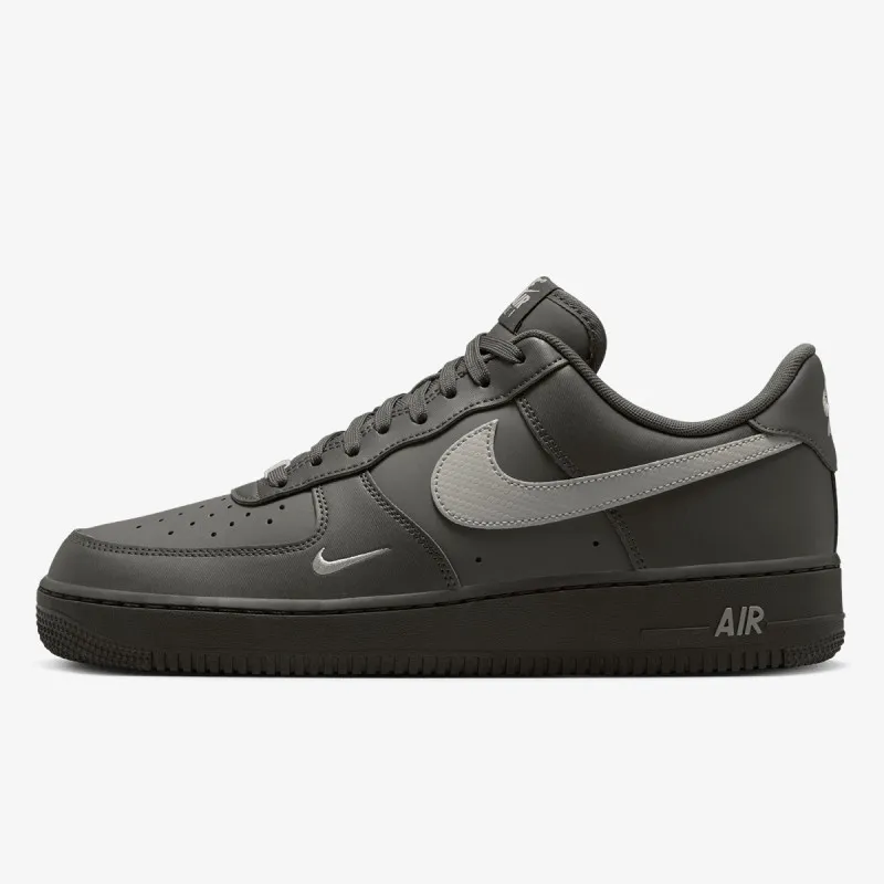Nike AIR FORCE 1 '07 