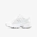 New Balance K 740 