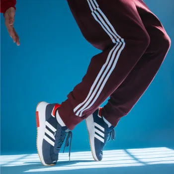 adidas RETROPY F2 