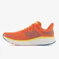 New Balance 18 