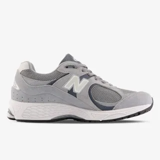 New Balance 2002R 