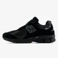 New Balance 2002R 