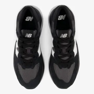 New Balance 5740 