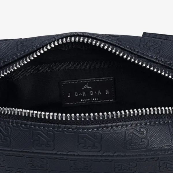 JORDAN Monogram 
