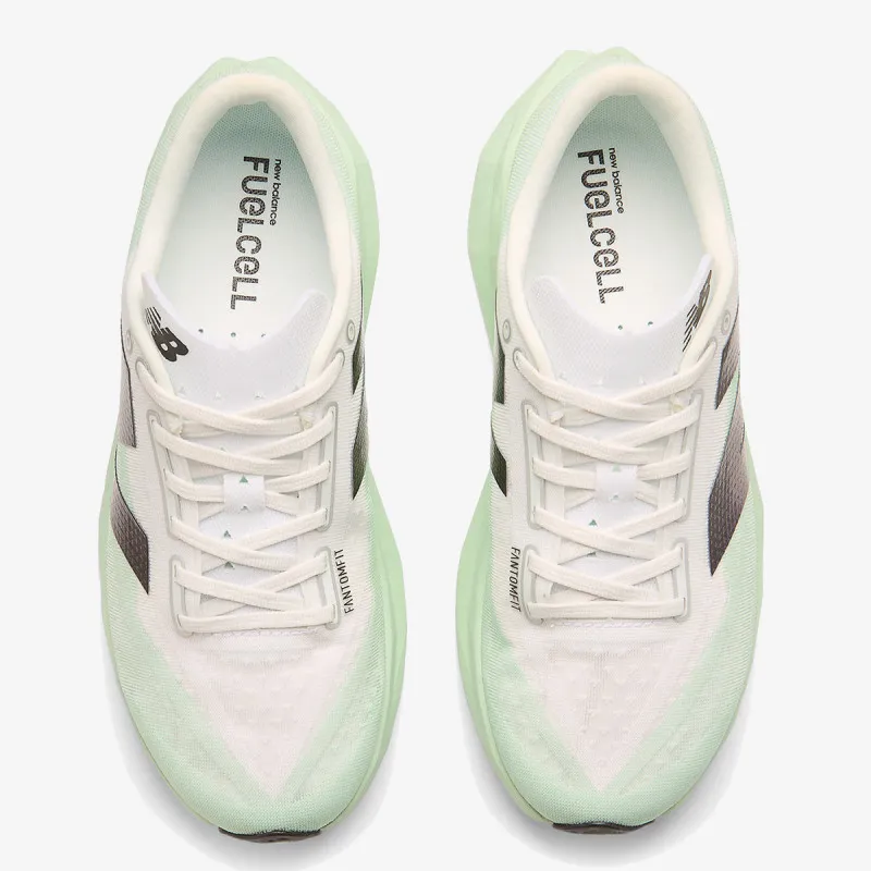 New Balance M FC REBEL 