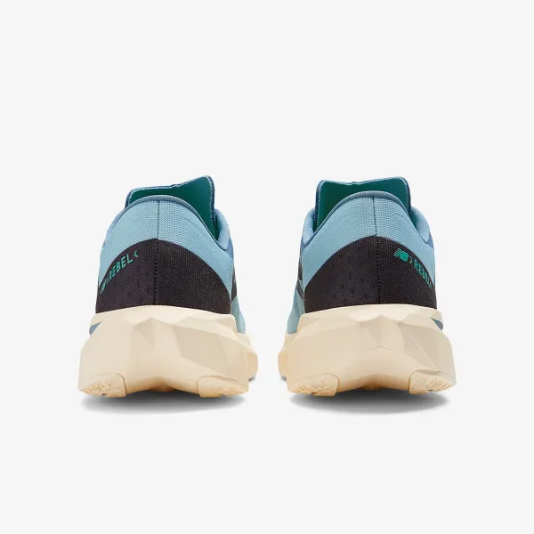 New Balance M FCX 