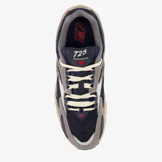 New Balance M 725 