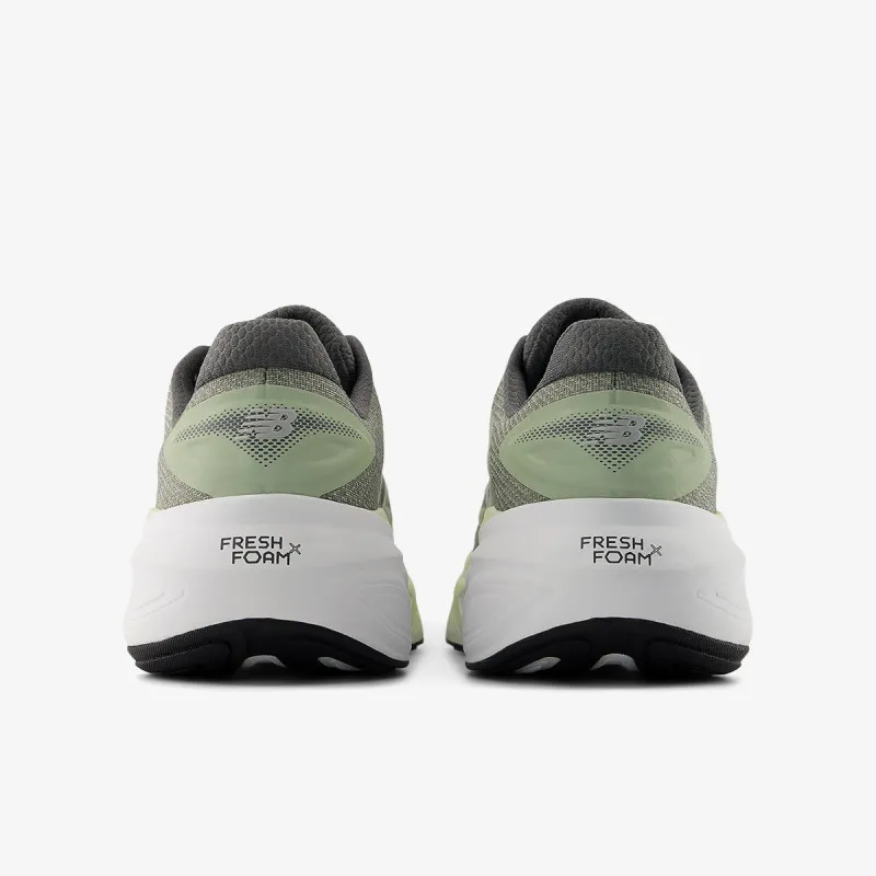 New Balance MORE 