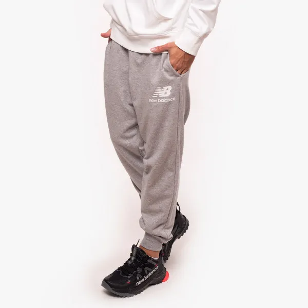 New Balance ESSENTIALS STACKED LOGO SWEATPANT 