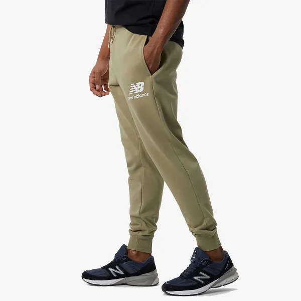 New Balance NB Essentials Stacked Logo Sweatpant 