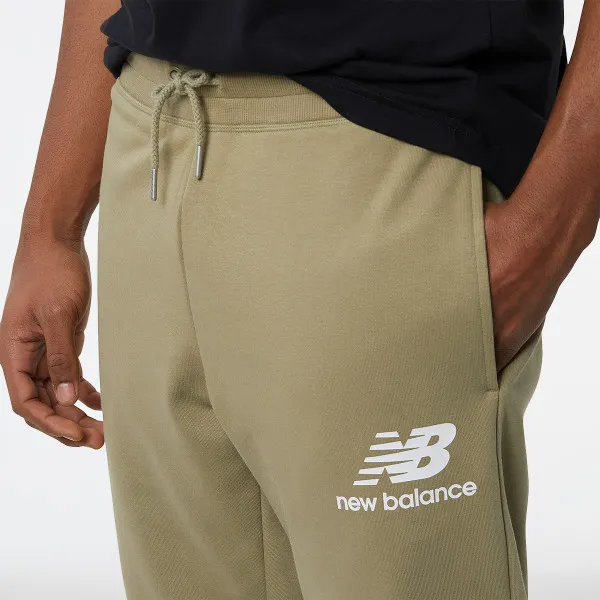 New Balance NB Essentials Stacked Logo Sweatpant 