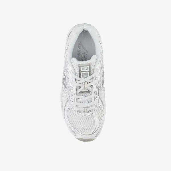 New Balance K 740 