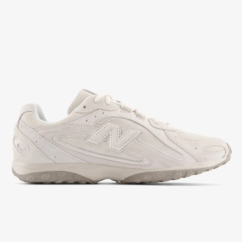 New Balance 204L 